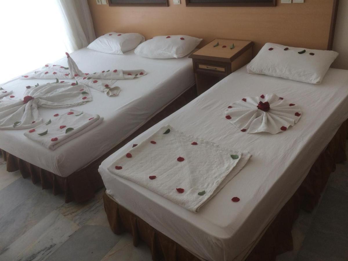 Side Oezguerhan Hotel Exterior photo